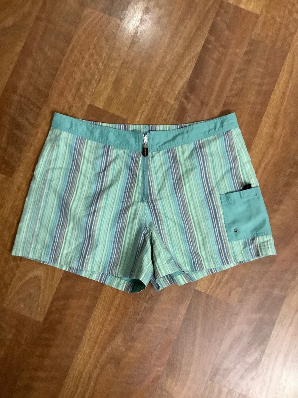 Oboe women’s shorts 12, large 37/38 hip